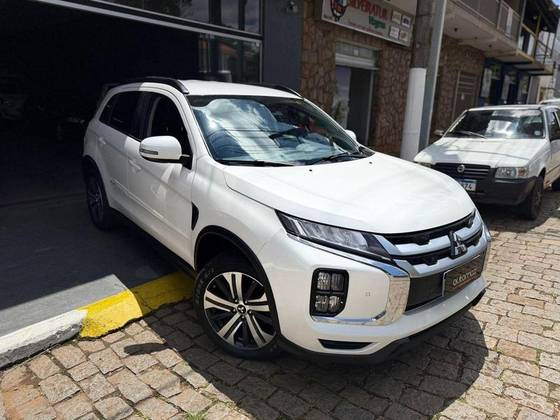 MITSUBISHI OUTLANDER SPORT 2.0 MIVEC FLEX HPE AWD AUTOMÁTICO MITSUBISHI OUTLANDER SPORT 2.0 MIVEC FLEX HPE AWD AUTOMÁTICO